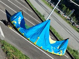 NAISH Kite Boxer 9 m2, mit Naish Bar, Torque Control 2017