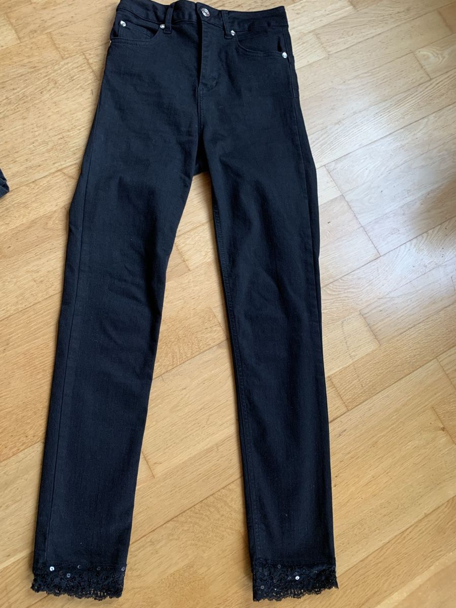 Liu Jo Jeans: LIU-JO Jeans Schwarz, Gr. 26. – Nuovo (secondo la descrizione) da Sempach venduto da katzaana3