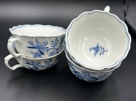 4 Tassen Zwiebelmuster Meissen guter Zustand