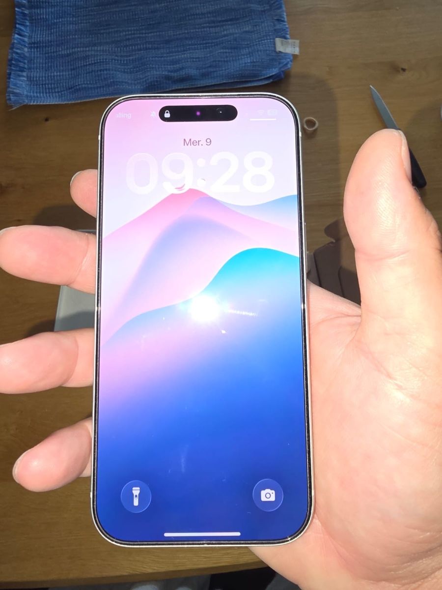 Apple Telefoni cellulari / Smartphones: iPhone 17 Pro 1tb silver – Usato da Grône venduto da NERV-02 3