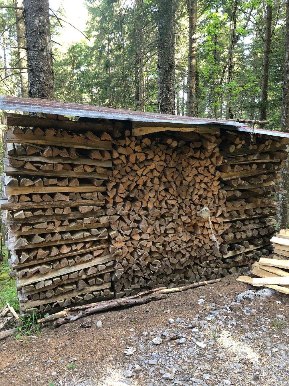 Articoli in legno: Brennholz – Usato da Unteriberg venduto da baklin86 1