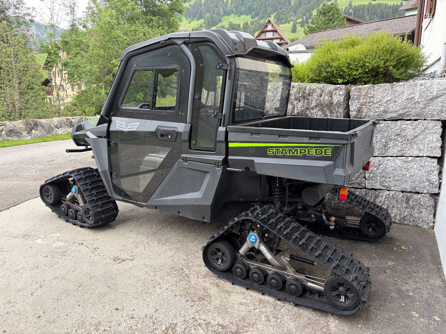 Veicoli commerciali: Schöner Occasion UTV mit 30 oder 70 km/h Zulassung – Usato da Unteriberg venduto da Drummer86 7