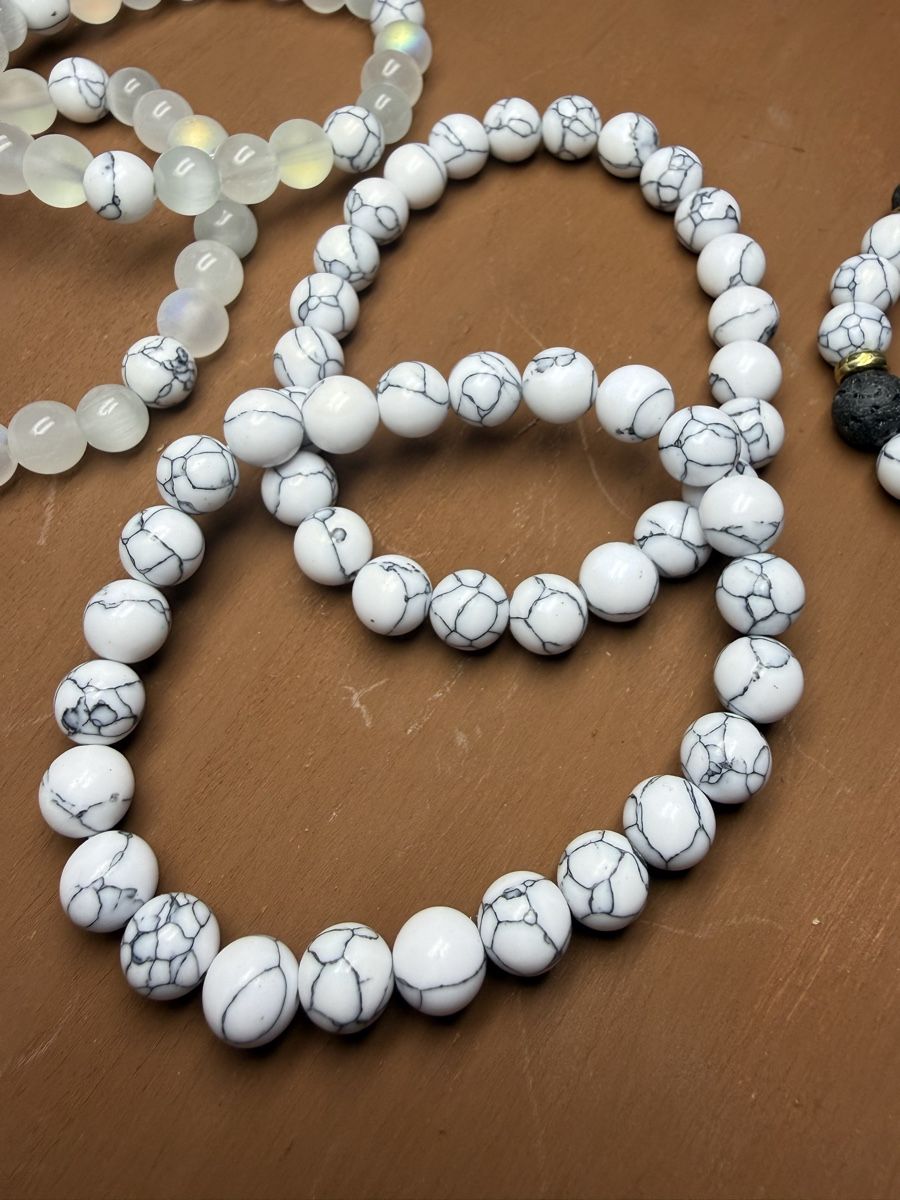 Bracciali & Braccialetti: Assorted Stone inBead Bracelets NEW Set of 8 – Nuovo e nell'imballaggio originale da Wald ZH venduto da Carloiten 2