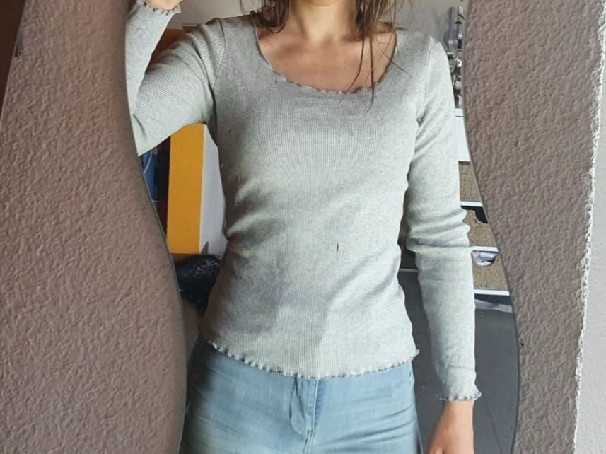 Maglioni & Felpe: Pullover – Usato da Moosseedorf venduto da Sonnenschein.. 4