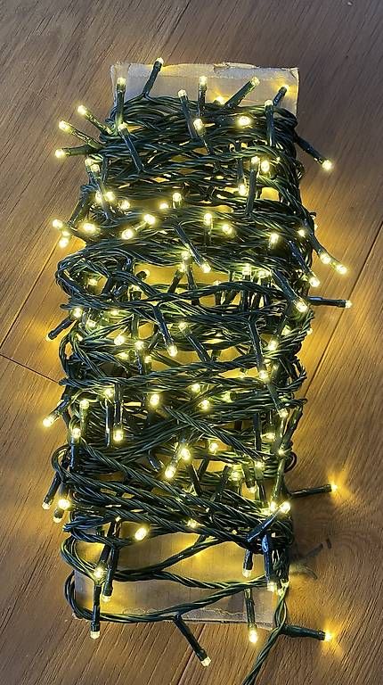 Ghirlande e barre luminose: Lichterkette LED grün 22.5m – Usato da Stetten SH venduto da ald_pz9n