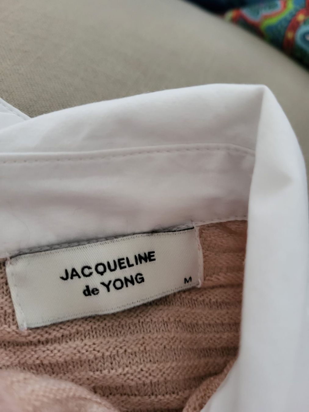Maglioni & Felpe: Wunderschöner, eleganter Pullover mit Kragen in Grösse M! – Usato da Buchs AG venduto da Bela11 1