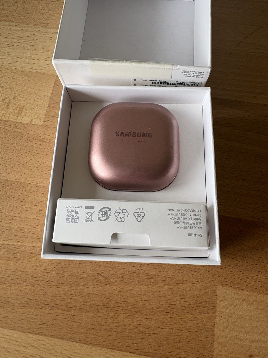 Samsung Cuffie: Samsung Galaxy Live Buds in Rosé – Usato da Wädenswil venduto da HaLu_12