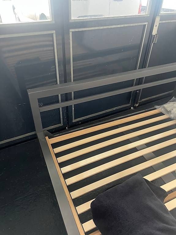 Letti: Neuwertiges Bett 160x200cm – Usato da Kreuzlingen venduto da hei_7v9y 2