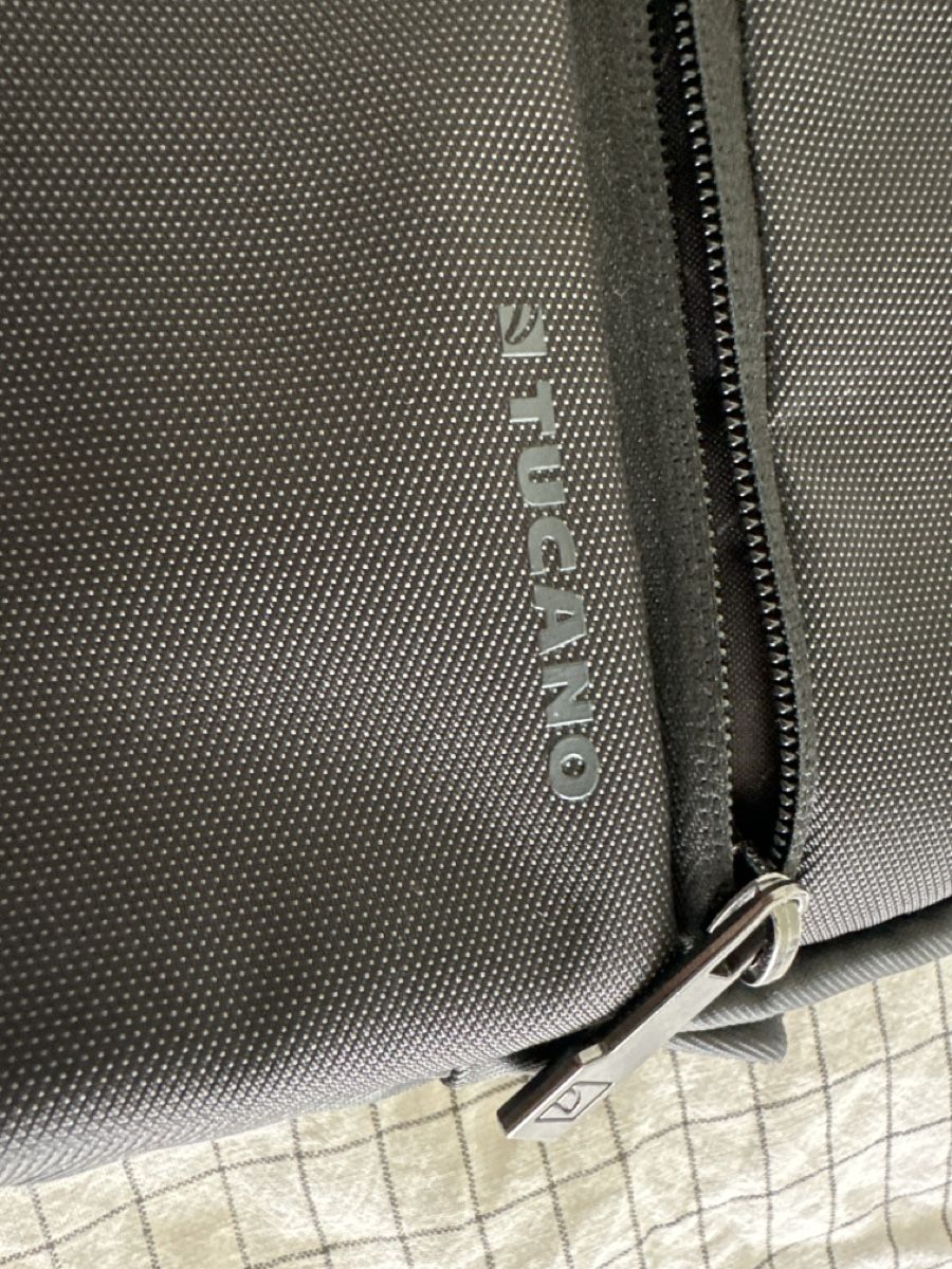 Tucano Taschen: Tucano Laptop Bag – Gebraucht aus Zürich von adam79689 2