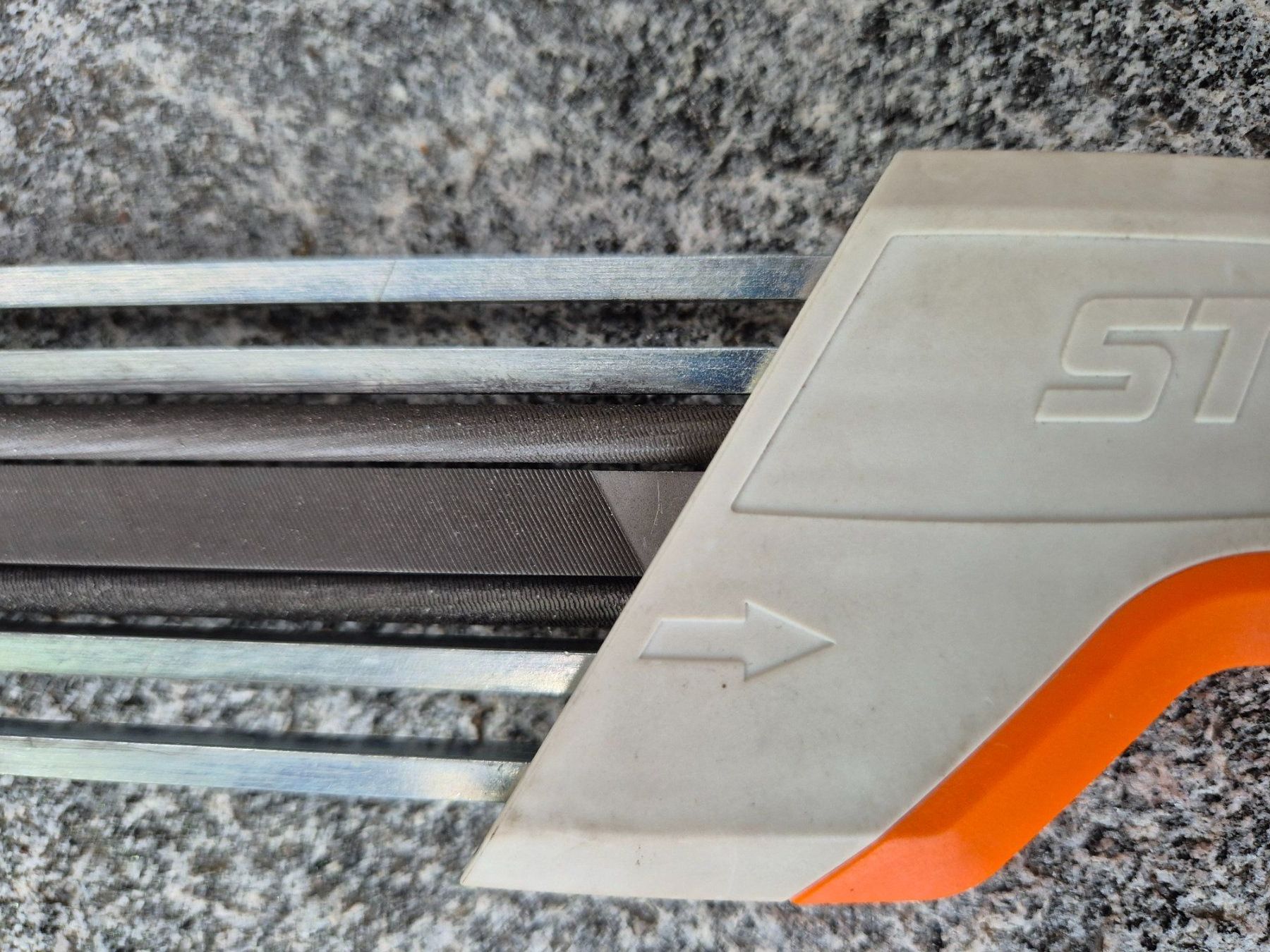 Stihl Tutti gli attrezzi: Stihl Feilenhalter 2-in-1 – Usato da Oberägeri venduto da Timoline00 3