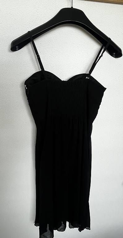 Vestiti: Abendkleid – Usato da Brittnau venduto da _livia_n_ 2