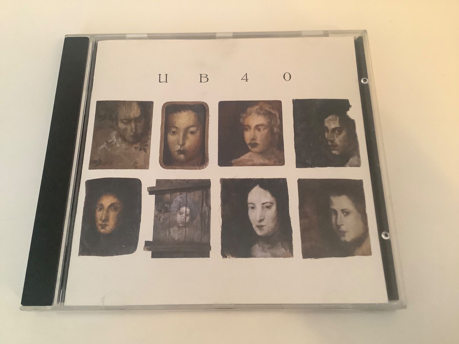 CD: UB 40 / UB 40 / 1988 – Usato da Dübendorf venduto da Shreck