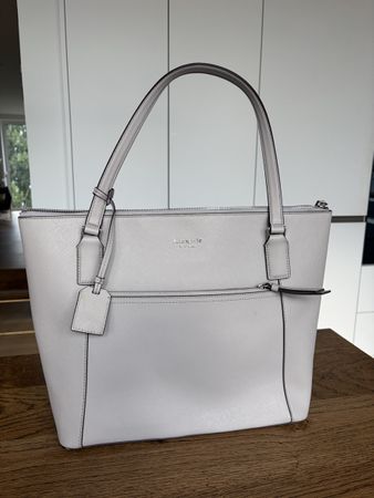 “Kate Spade” shoulder bag in perfect condition