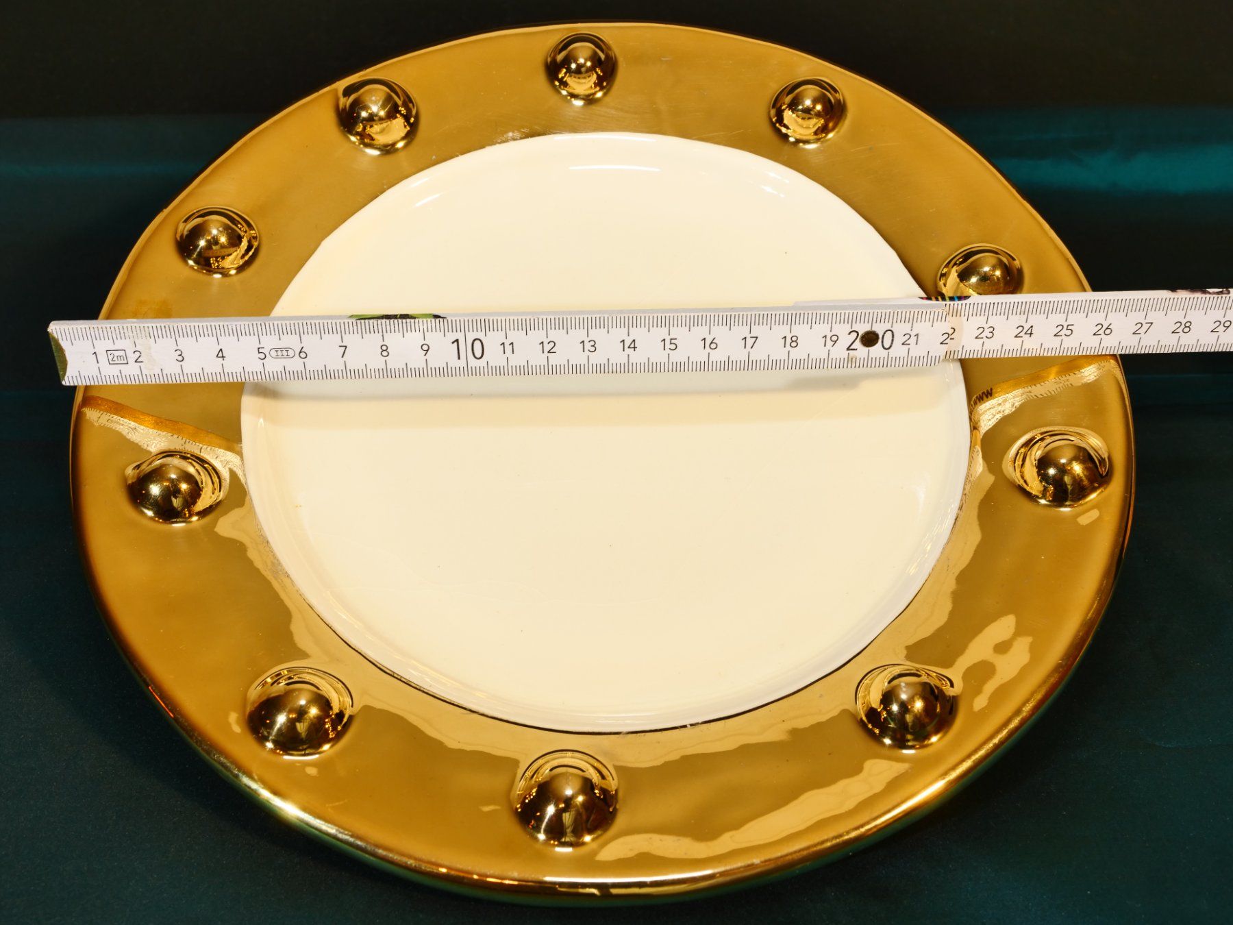 Ensoie Teller: Wunderschöne Teller von en Soie , Zürich – Gebraucht aus Lustmühle von Glatisant 4