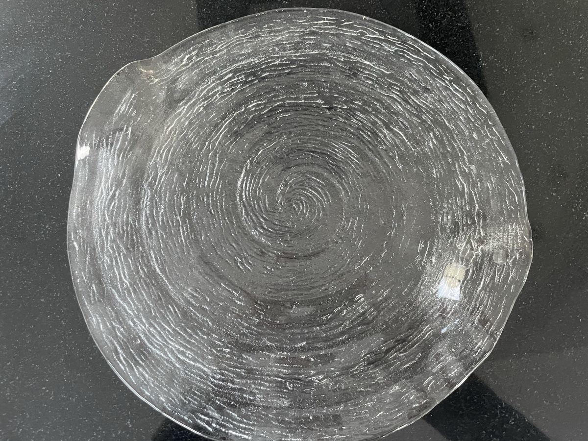 Piatti di portata: Clear Glass Serving Plate - Perfect for Parties! – Usato da Waedenswil venduto da Paps04