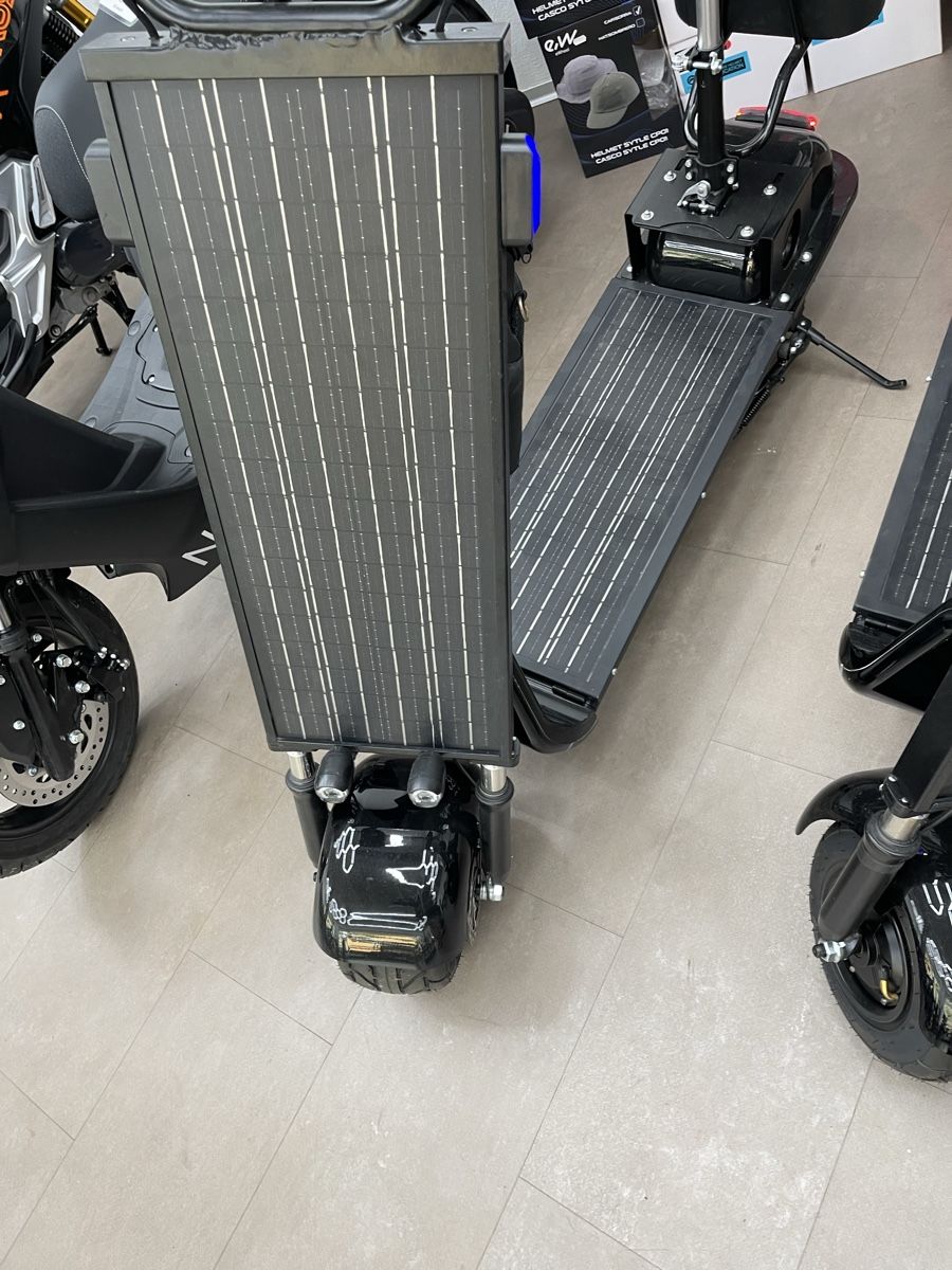 Scooters: Scooter Solar 2 Stück  – Neu und originalverpackt aus Grenchen von 2024scooterparts 6