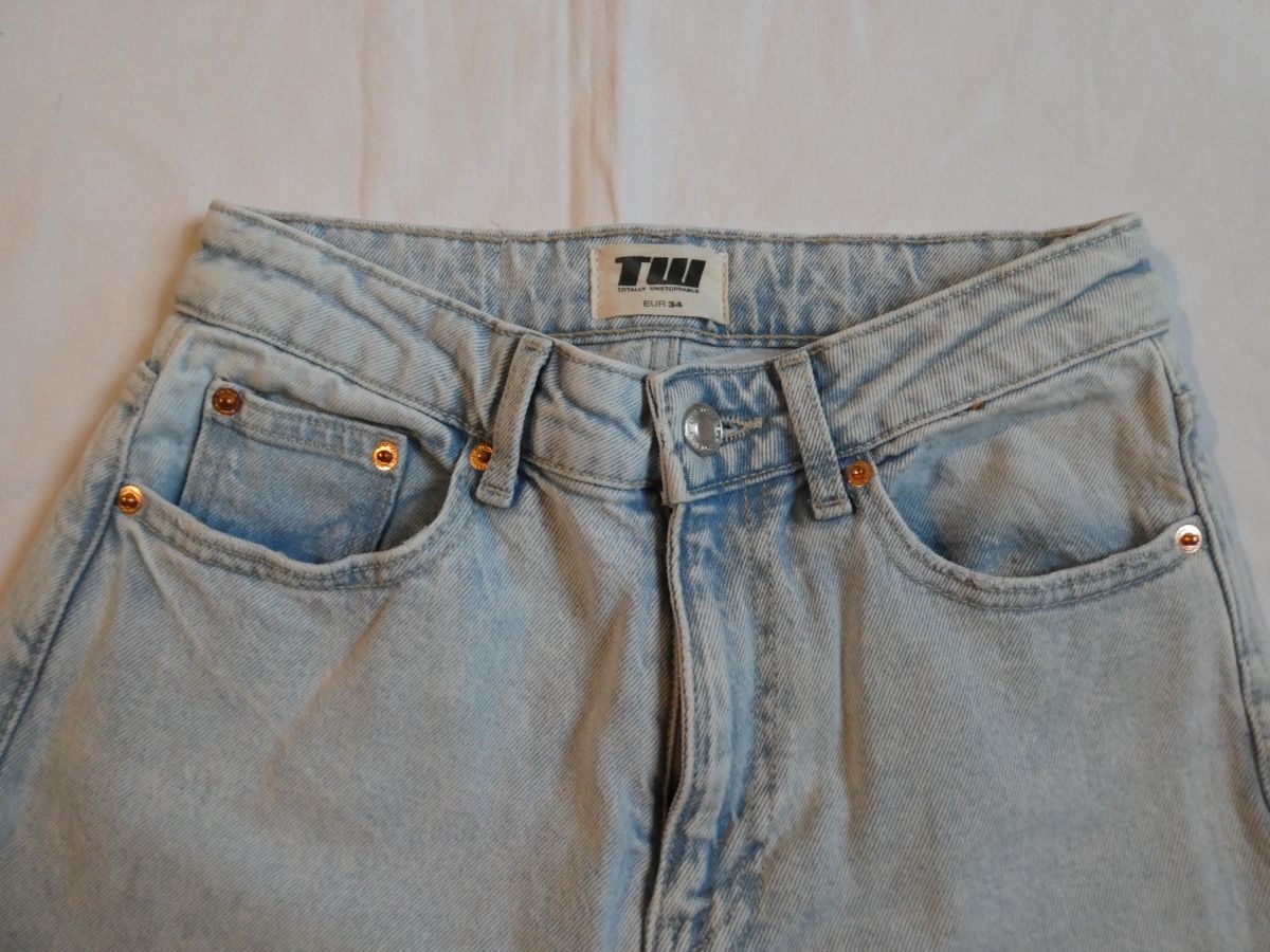 Tally Weijl Jeans: Jeans straight tally weijl, taille 34 – Nuovo (secondo la descrizione) da Tavannes venduto da callie.mcli 3