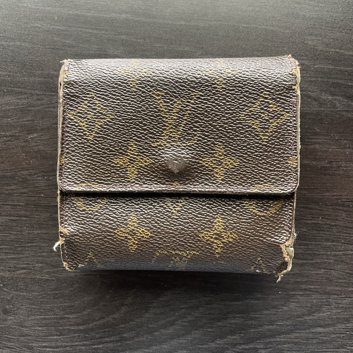 Louis Vuitton Portafogli: Vintage Louis Vuitton 2 Double Side Monogram Wallet – Usato da Genève venduto da FoundTears 1