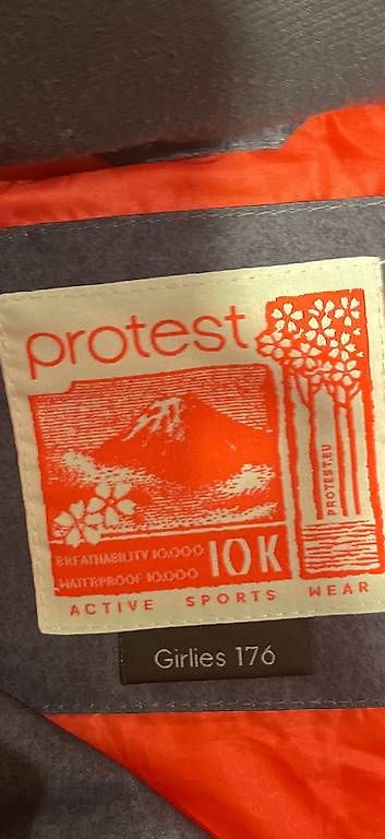 Protest Giacche & Cappotti: Protest  Skijacke Gr.176 – Nuovo (secondo la descrizione) da Studen BE venduto da eli11303 1