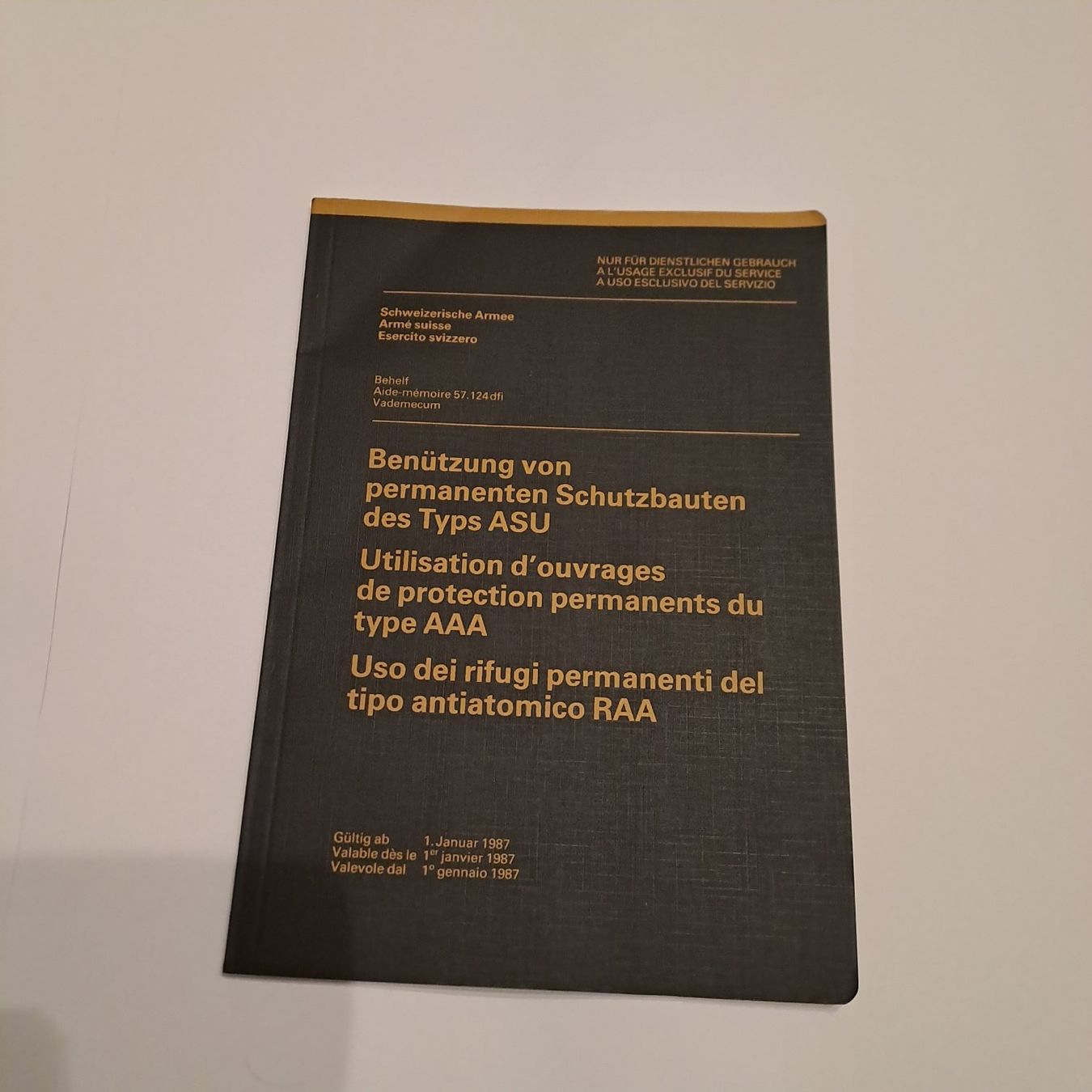 Libri: Benützung von permanenten Schutzbauten Typ ASU – Usato da Gipf-Oberfrick venduto da Mig_29