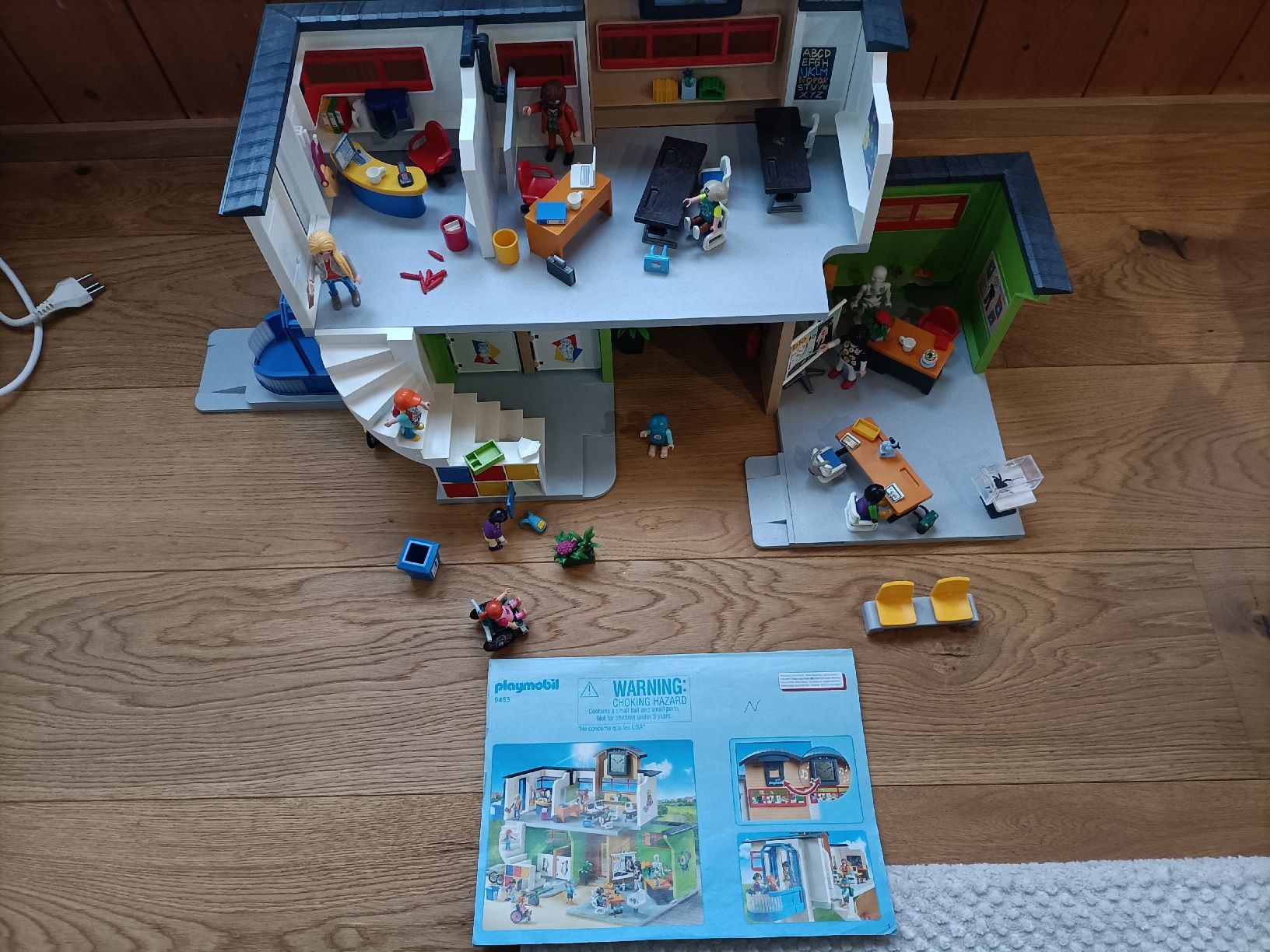 Playmobil Jouets: Playmobile Grosse Schule – D'occasion à Kernenried par moguai82 1