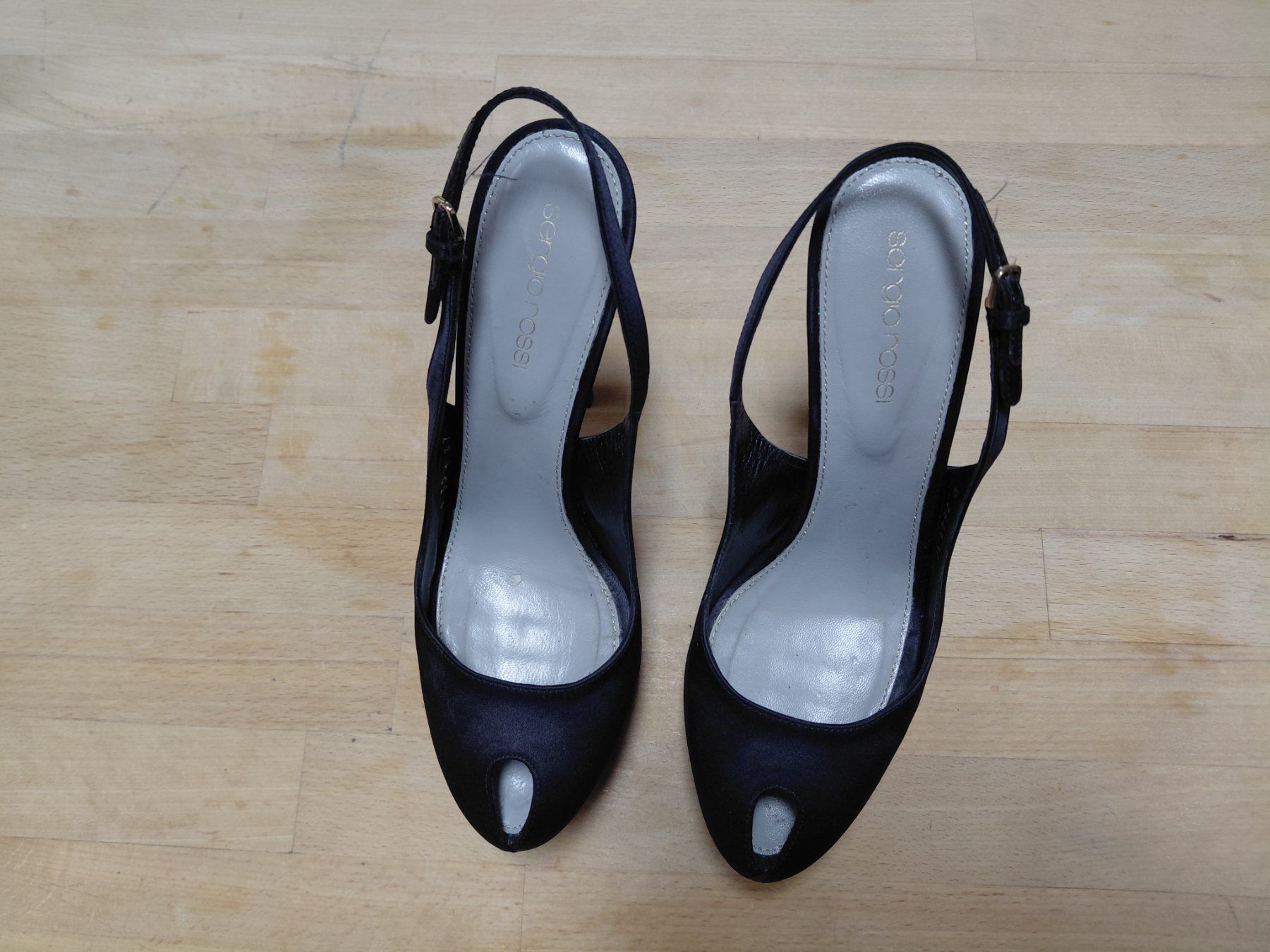 Sergio Rossi Damenschuhe: Pumps Sergio Rossi – Gebraucht aus Tschugg von aladin20 1