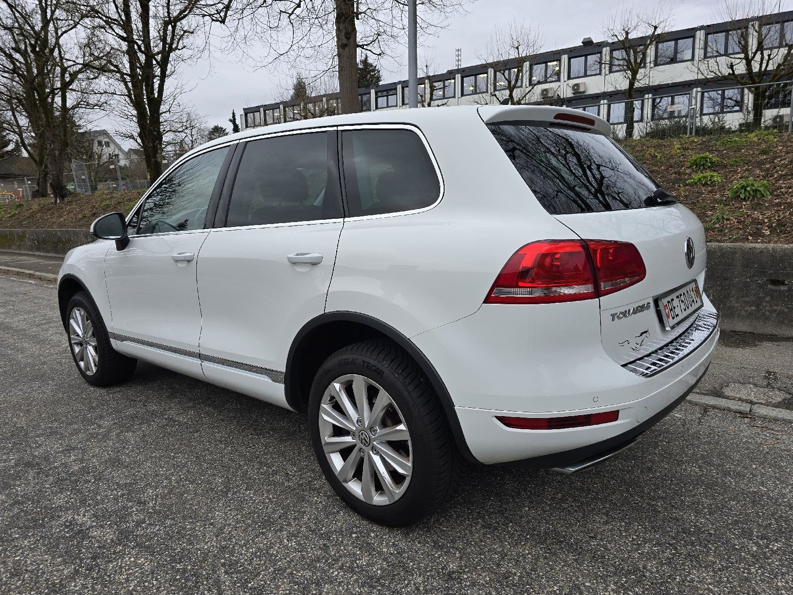 VW Automobili: Vw Touareg 3.0Tdi V6 – Usato da Herzogenbuchsee venduto da zor_6xph 3
