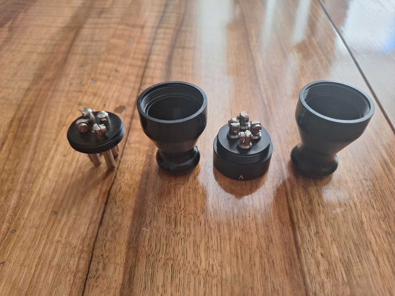 Composants électroniques: Telefonstecker 4 polig antik – D'occasion à Bern par and_ygp8 2