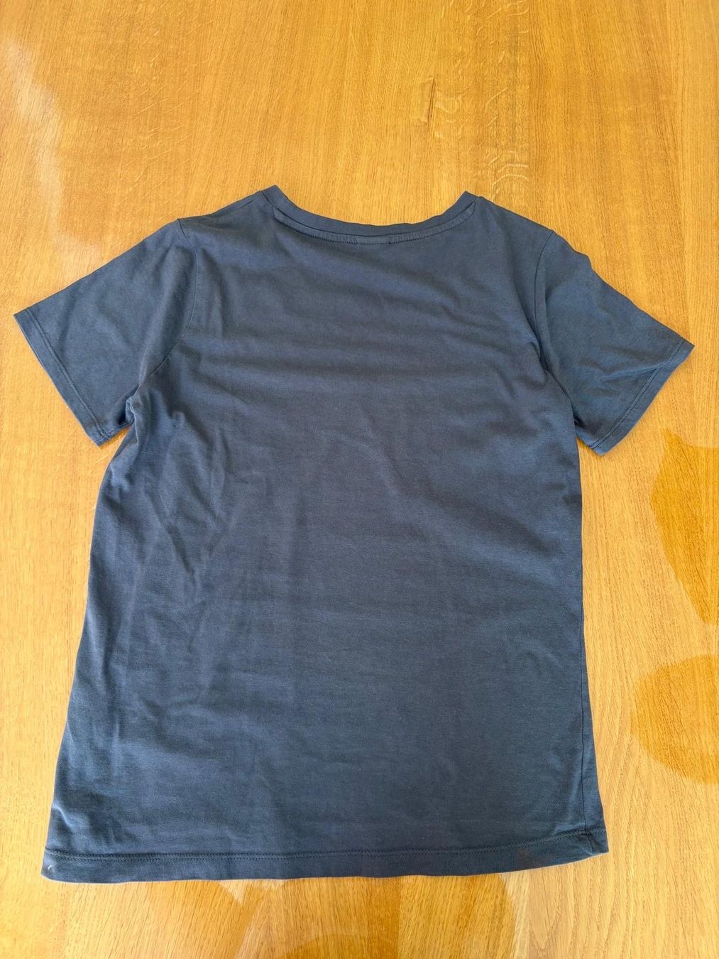 Lotti di vestiti: T-Shirt – Nuovo (secondo la descrizione) da Laupen ZH venduto da surmeli 2