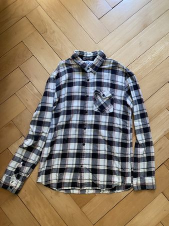 Levi's Flannel Shirt, Size L - Cosy Autumn Layering!
