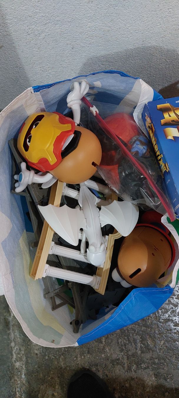 Figuren: Action figures and Playmobil figures – Gebraucht aus Aathal-Seegräben von jat_vy8g 1
