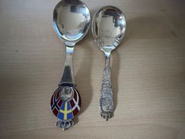 2 alte Zierlöffel, Souvenirlöffel, versilbert, Deko