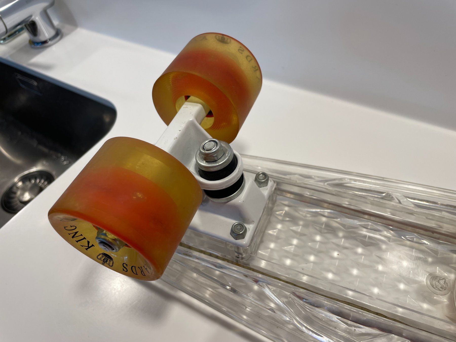 Skateboards: LED Blinkendes Skateboard - NP 72,- – Usato da Zürich venduto da TTLM 4