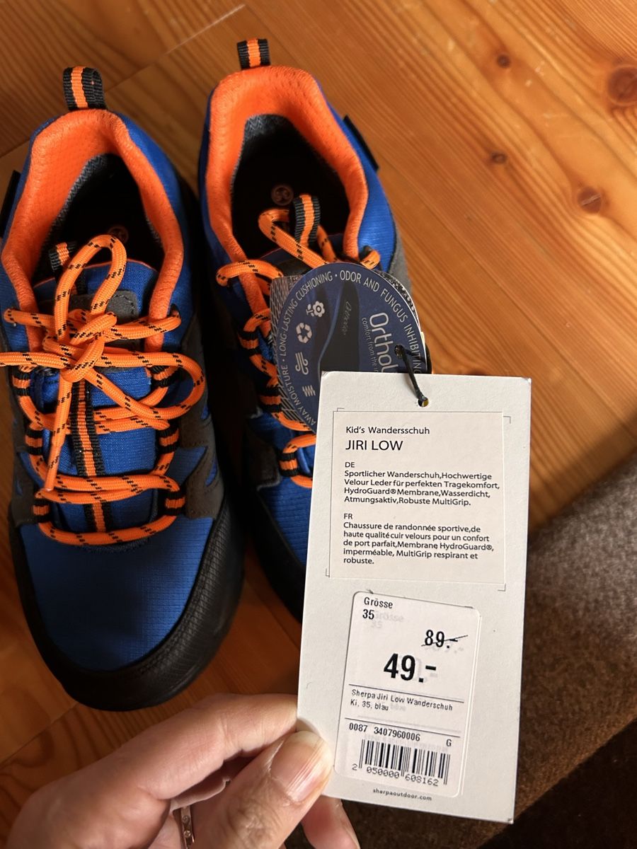 Scarpe per ragazzi: Chaussures de marche neuve Sherpa 35 – Usato da Noville venduto da Malik2017
