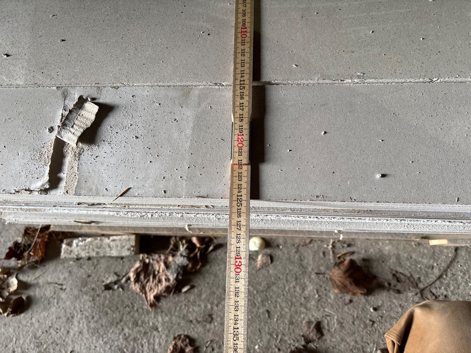 Piatti di portata: LAGERVERKAUF: Posten an Gipsplatten Reste in div. Gr. – Usato da Winterthur venduto da ReUse_Baumarkt 3