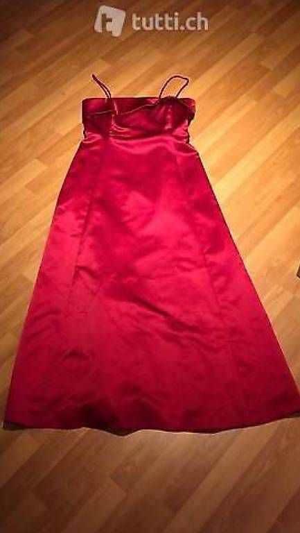 Vestiti: rotes elegantes abendkleid gr. 38 – Usato da Mörschwil venduto da nvcmi 1