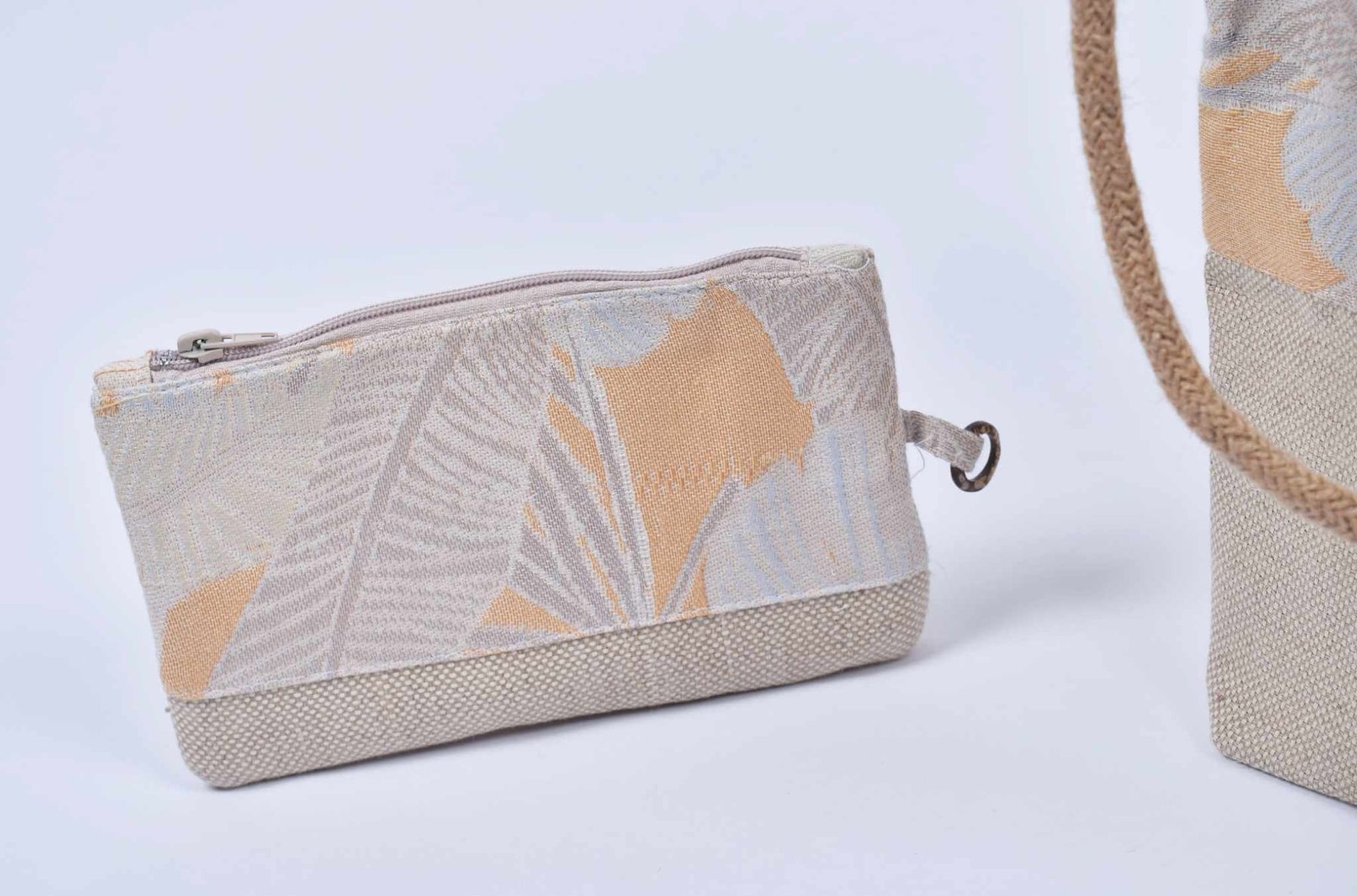 Taschen für Damen: Tasche – Neu und originalverpackt aus Hüntwangen von Elyha 1