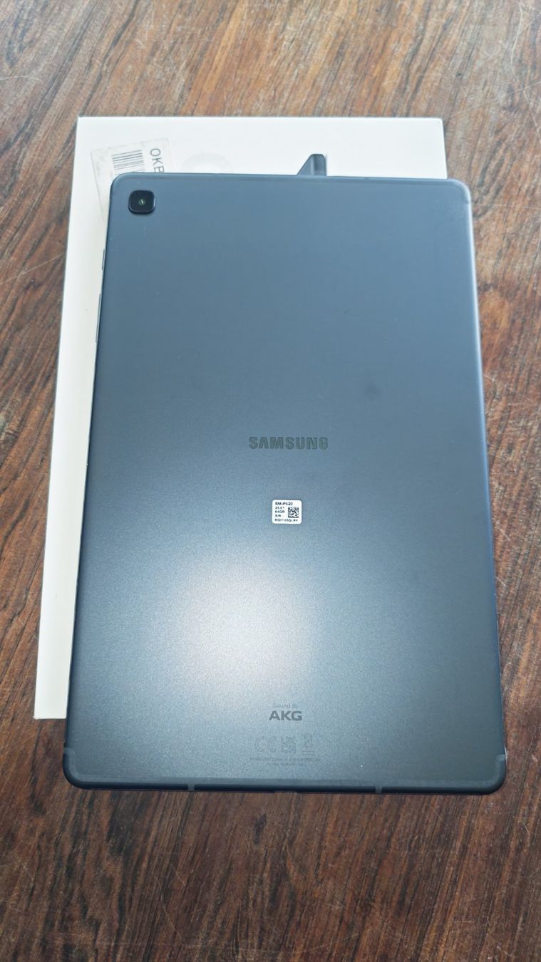 Samsung Tablet PC: Samsung Galaxy Tab S6 Lite mit Stift – Usato da Zürich venduto da Otsu 2