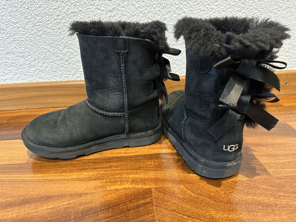 Ugg Schuhe für Mädchen: UGG Gr. 32,5 – Gebraucht aus Glattpark(Opfikon) von Glatt19 2