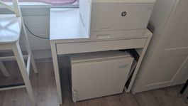 MICKE Schreibtisch weiss 73x50 cm guter Zustand