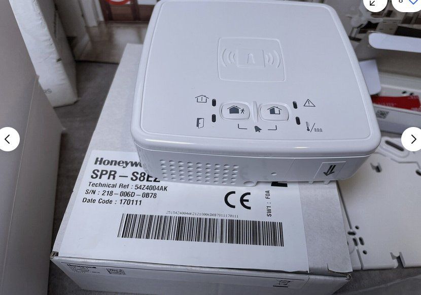 Honeywell Sistemi d'allarme: Honeywell Evo Home Smart Wireless Home Security Kit HS922GPR – Usato da Lugnorre venduto da serge.morgenegg 4