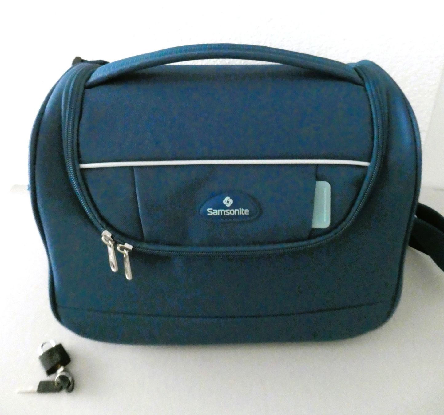 Samsonite Kosmetikkoffer: Beautycase / Necessaire SAMSONITE, Textil blau / NEU – Neu (gemäss Beschreibung) aus Watt von Mandinka