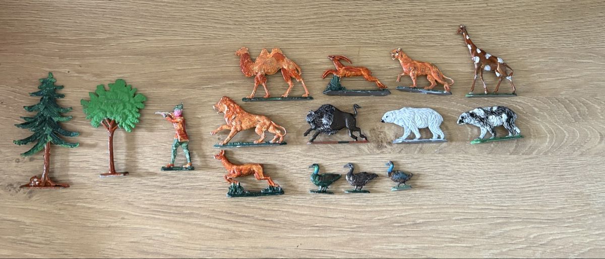 Giocattoli: Zinnfiguren, Jagd-und Tiere Antik – Usato da Zürich venduto da Volvo_Trabant
