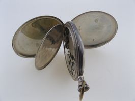 Antike, grosse Silber-Taschenuhr, funktioniert sehr gut!