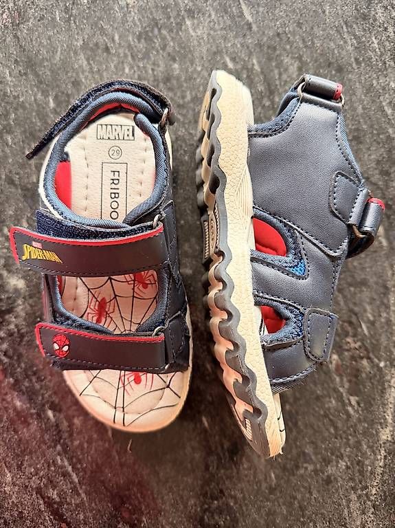 Friboo Scarpe per ragazzi: FRIBOO MARVEL Sandalen Gr. 29 – Usato da Forch venduto da Holgetobler 1