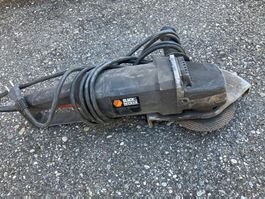 Grosser Winkelschleifer Black & Decker BD1825 1800Watt