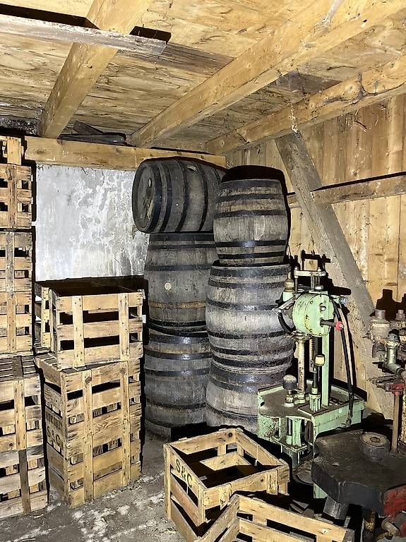 Sonstiges: Holzfass original – Gebraucht aus Goldau von t.im.ooo