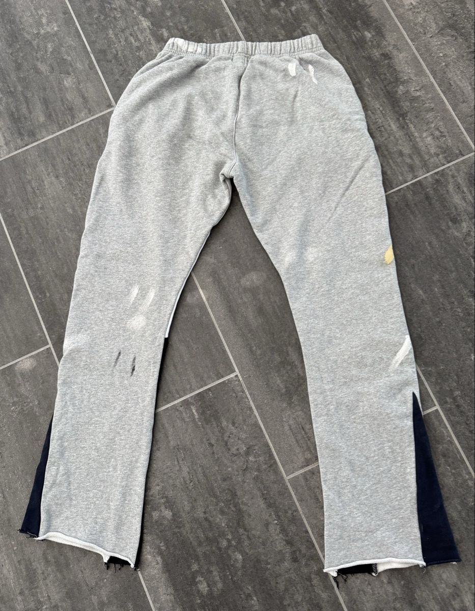 Gallery Dept. Pantaloni: Gallery Dept. Jogginghose grau – Usato da Altendorf venduto da Kabuzze 1