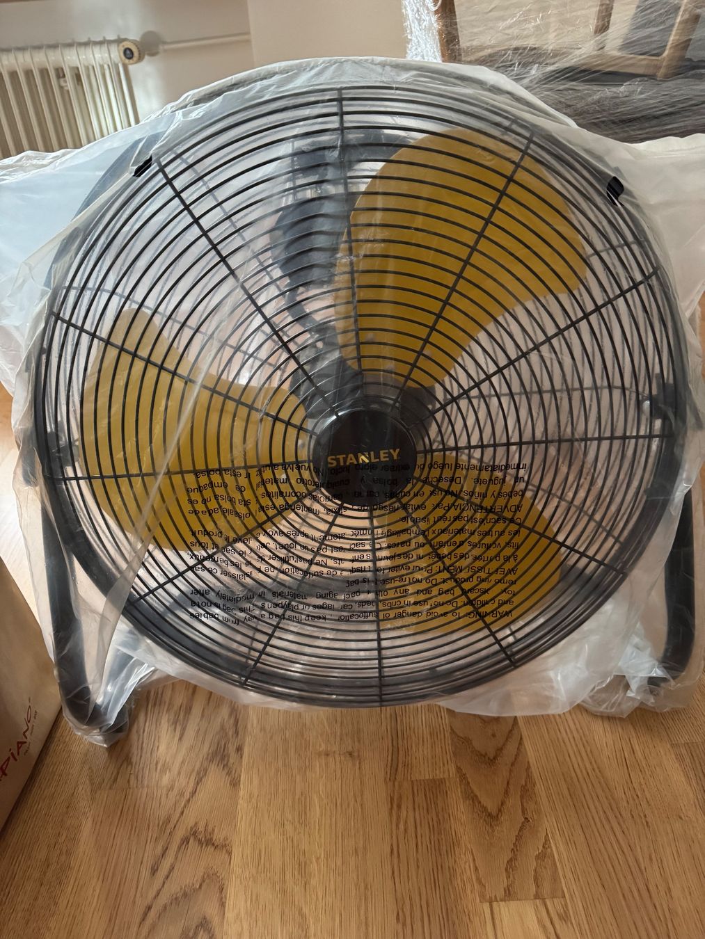 Stanley Ventilatoren: STANLEY Bodenventilator | ⌀ 50 cm | 150 W – Neu (gemäss Beschreibung) aus Allschwil von KShing 2