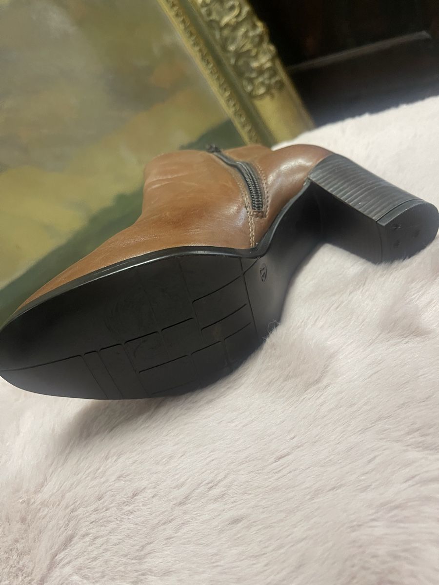 Scarpe da donna: 5th avenue boots gr 37 – Usato da Oberwil BL venduto da dyl_htk9 6